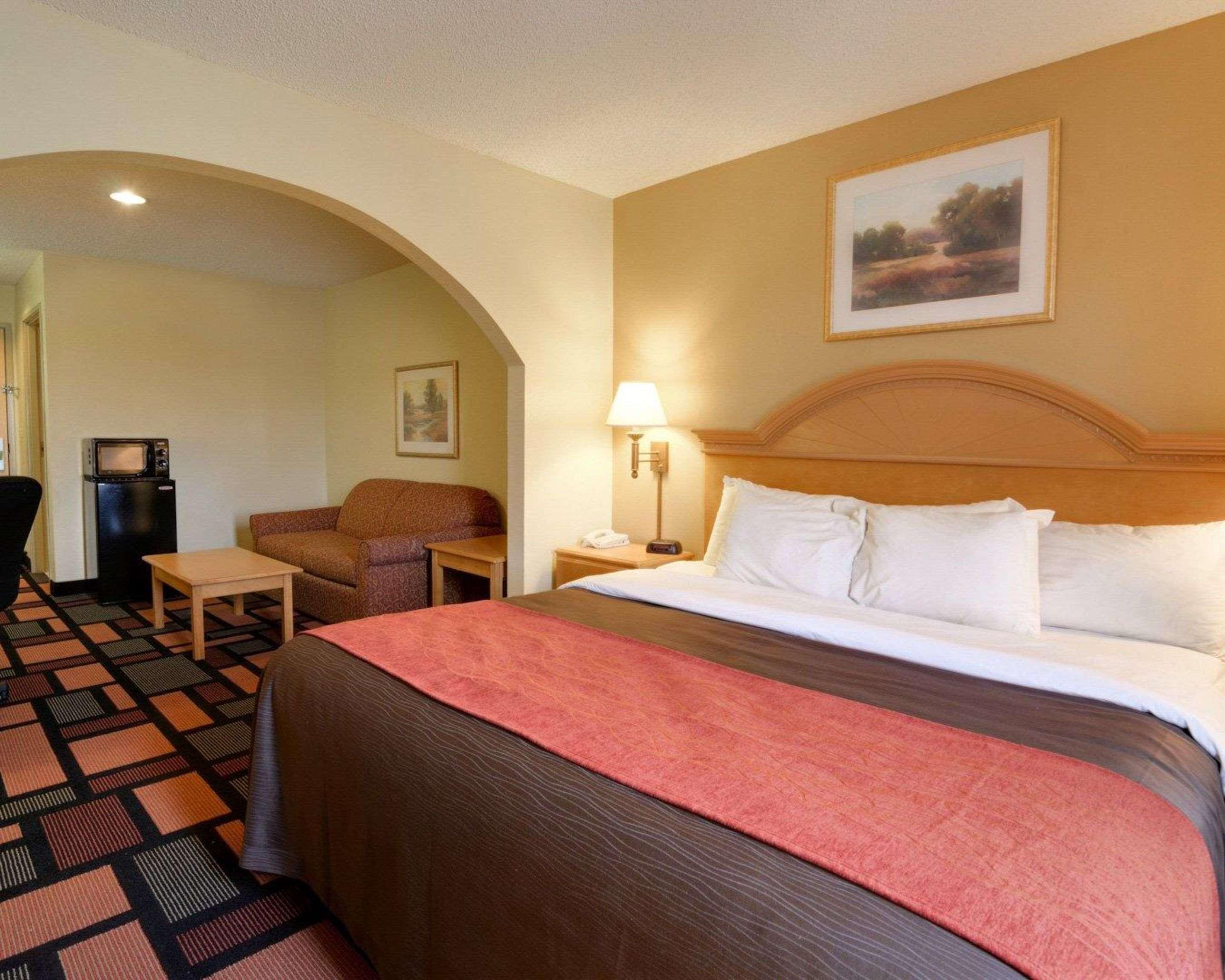 Quality Inn & Suites Malvern Ngoại thất bức ảnh